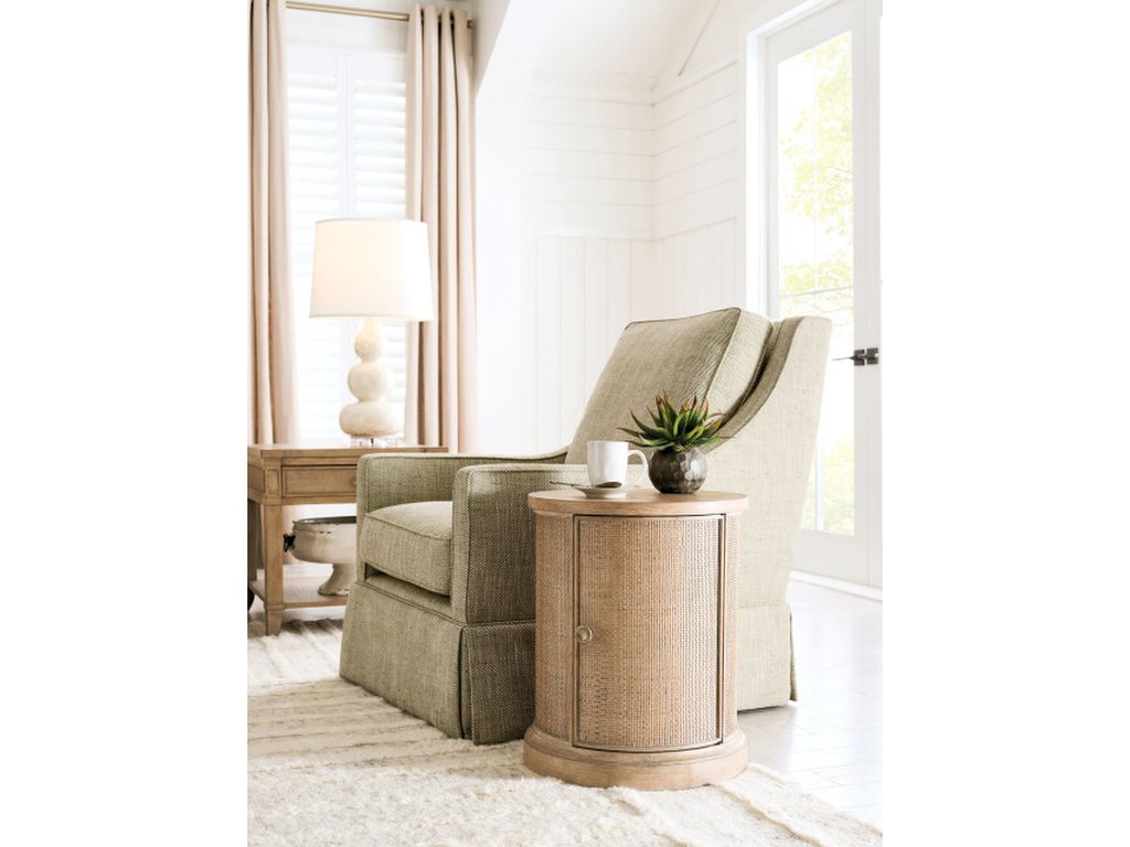 Woodfield Round Accent Table