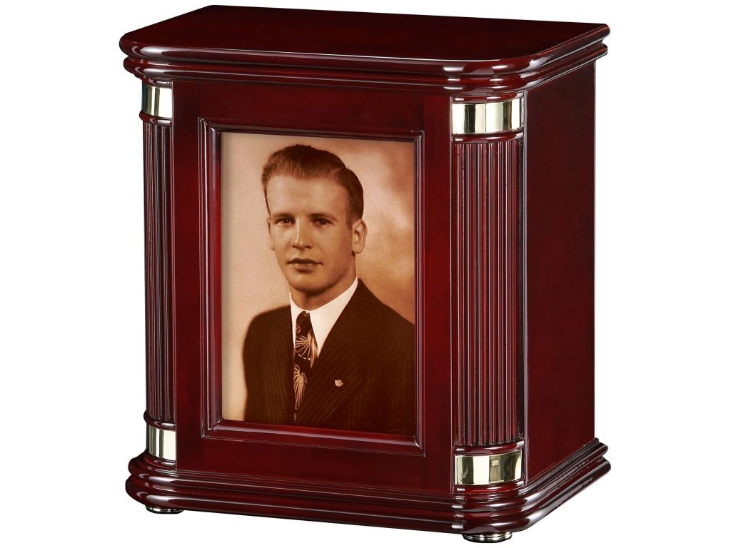 Honor Ii Portrait Urn