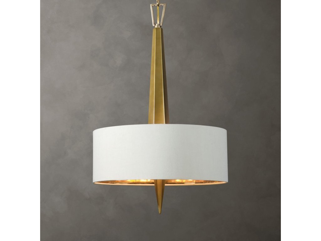 Obeliska, 3 Lt Chandelier