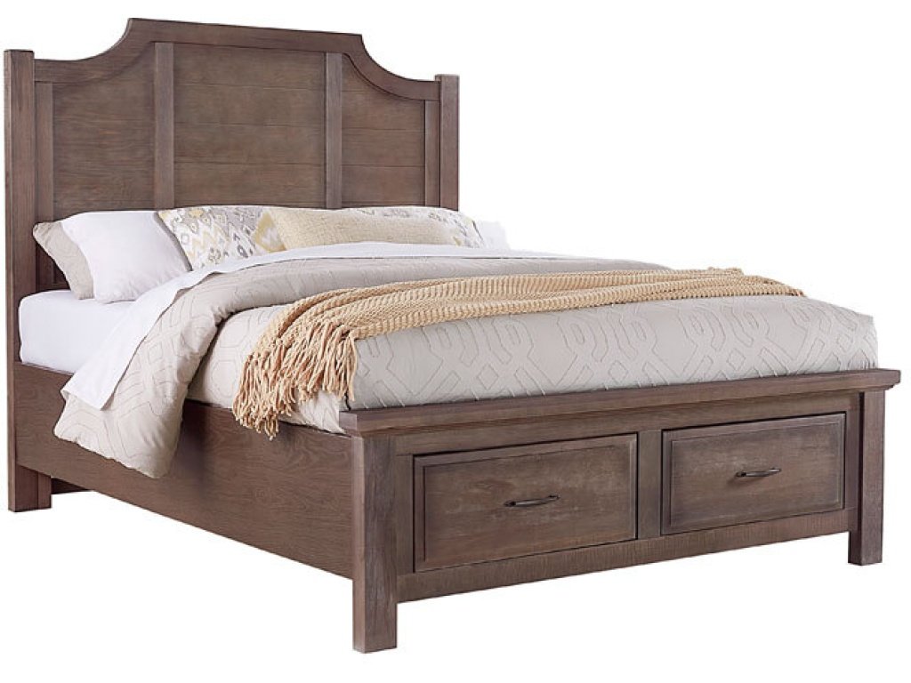 Scalloped Storage Bed