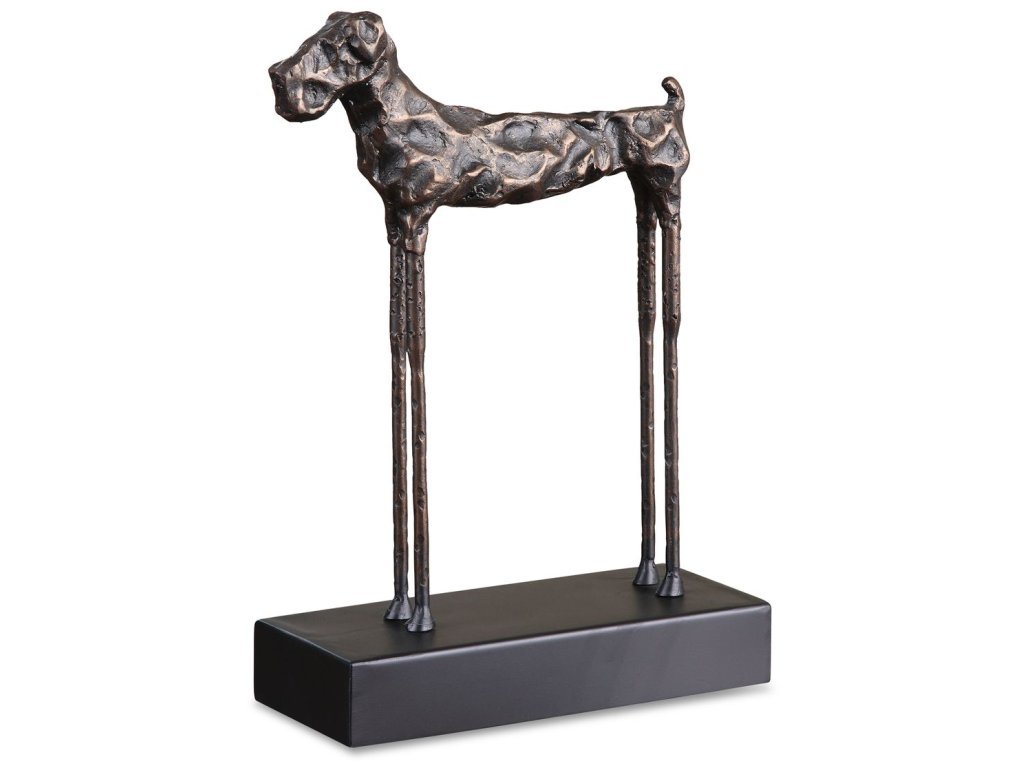 Maximus Figurine